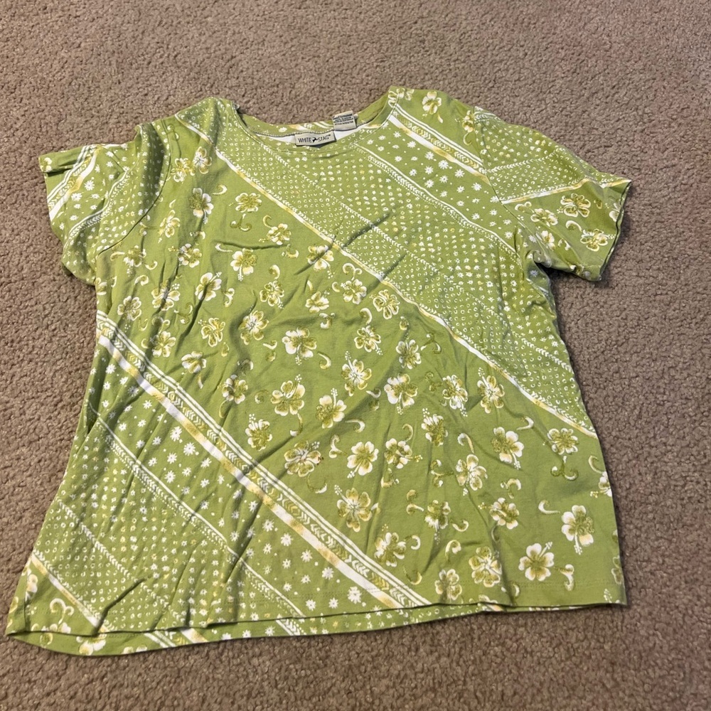 White Stag Green Floral Short Sleeve Tee